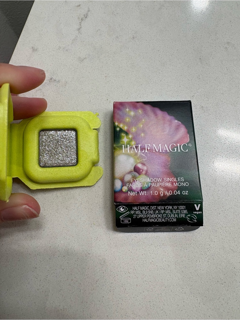 Half Magic Eyeshadow Single- pearl